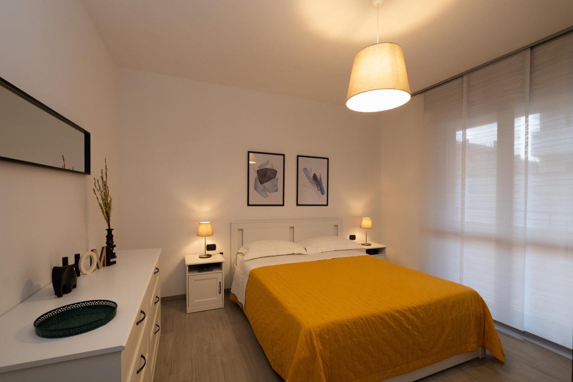 Bilocale A Lainate Lainhouse Appartement Buitenkant foto