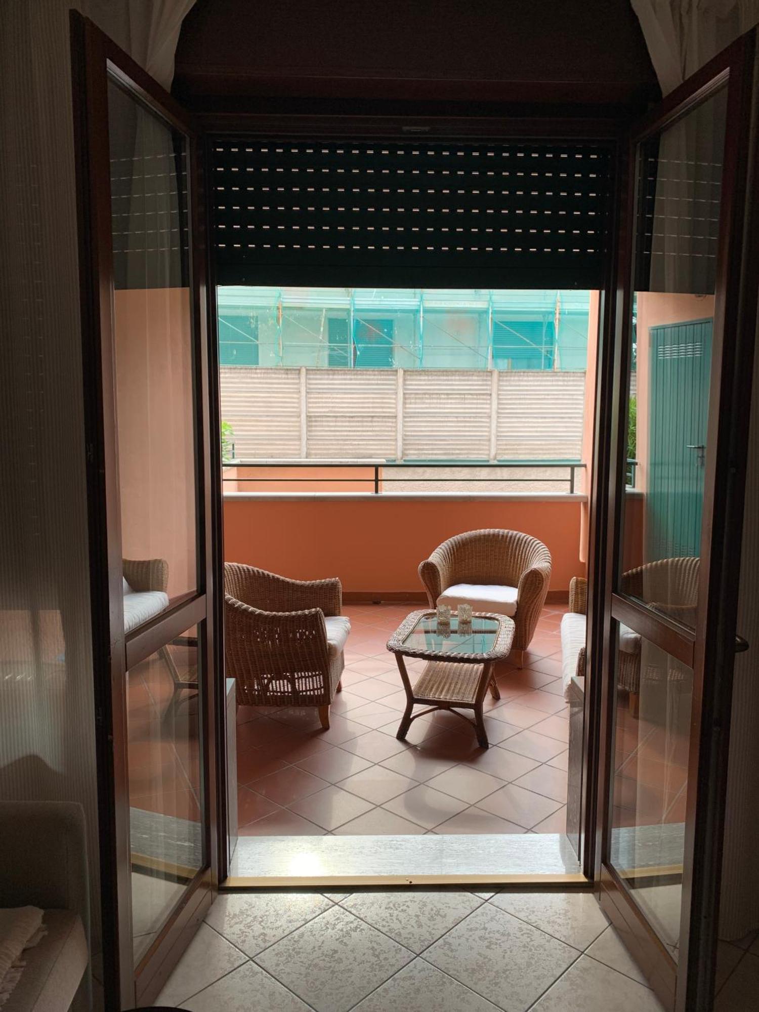 Bilocale A Lainate Lainhouse Appartement Buitenkant foto